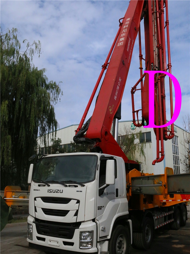 青島混凝土泵車價格 (4) 青島混凝土泵車價格 (4)