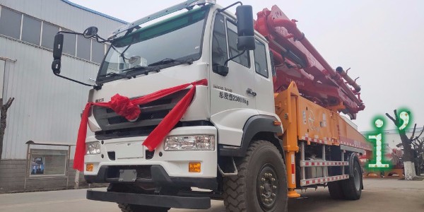 泵車使用前必須強行排泄的目的是什么？泵車價格合適，值得信賴