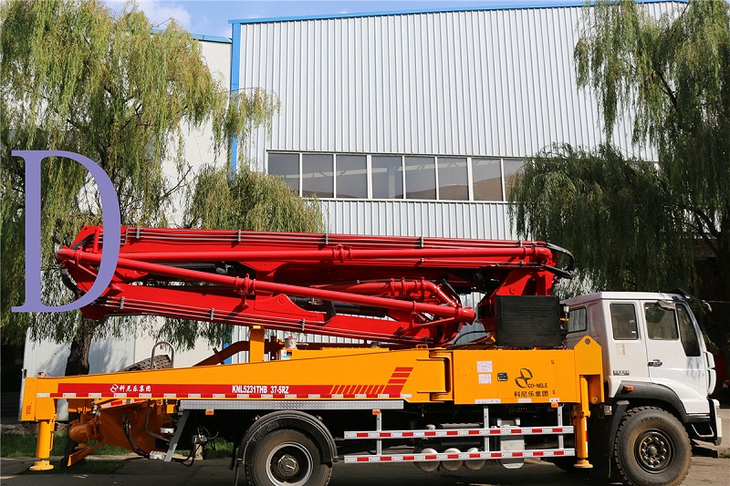 青島混凝土泵車價格 (14)