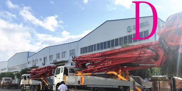 如何挑選一臺合適的小型混凝土泵車？