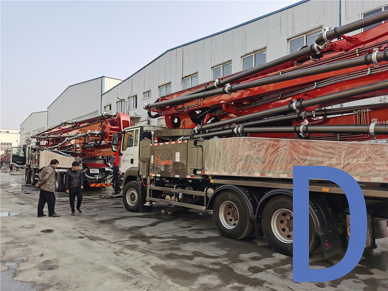 青島混凝土泵車(chē)價(jià)格 (29) 青島混凝土泵車(chē)價(jià)格 (29)